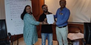 BC-Handing-Cert